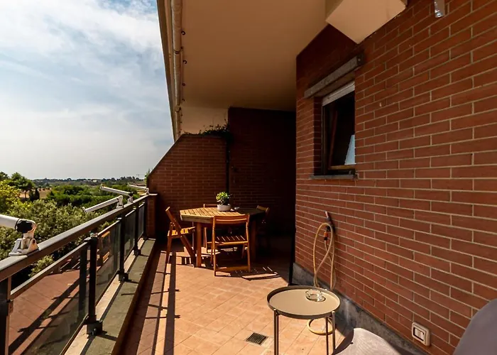 La Terrazza Sul Parco ,8 Guests, 3 Bedrooms, Huge Terrace&free Parking
